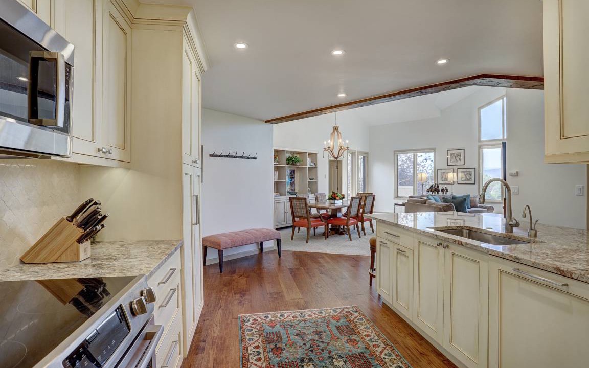 Photo of Kitchen in Edwards