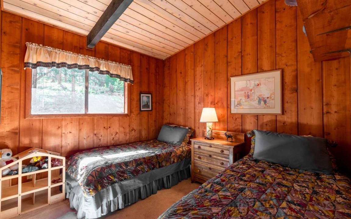 Photo of Bedroom in Westcreek