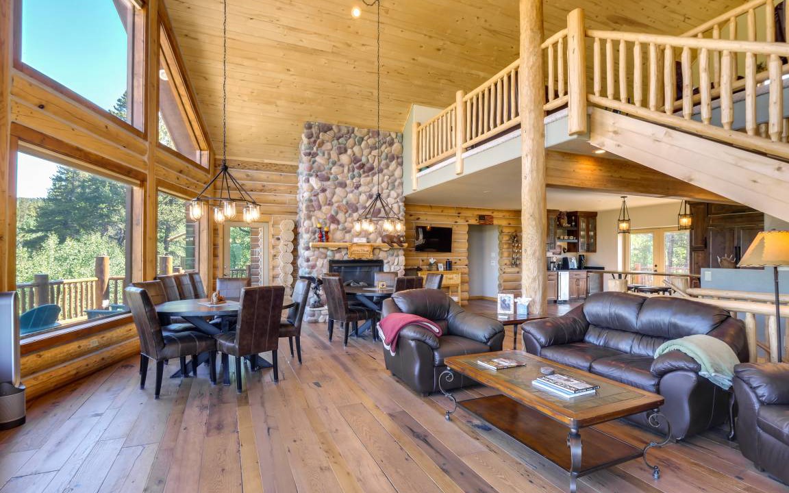 Photo of Livingroom in Alma