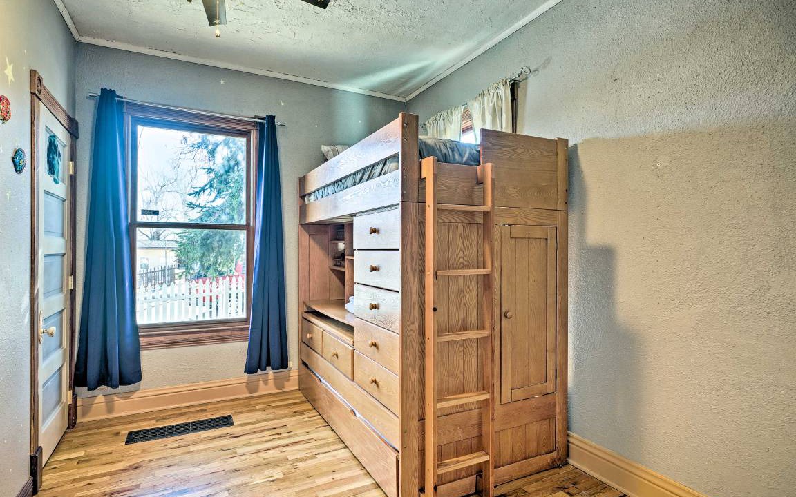 Photo of Bedroom in Colorado Springs