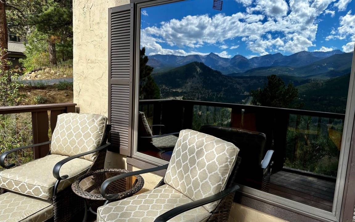 Photo of Patio Balcony in Windcliff Estates