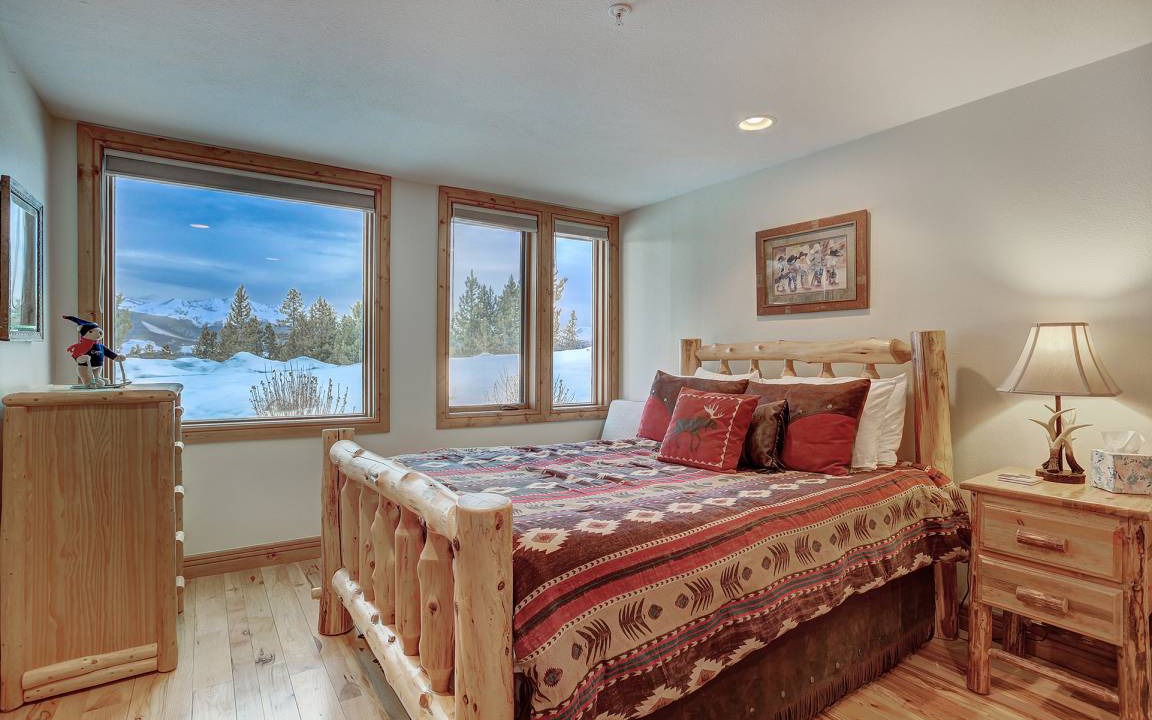 Photo of Bedroom in Breckenridge