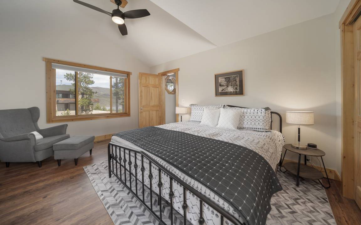 Photo of Bedroom in Grand Lake