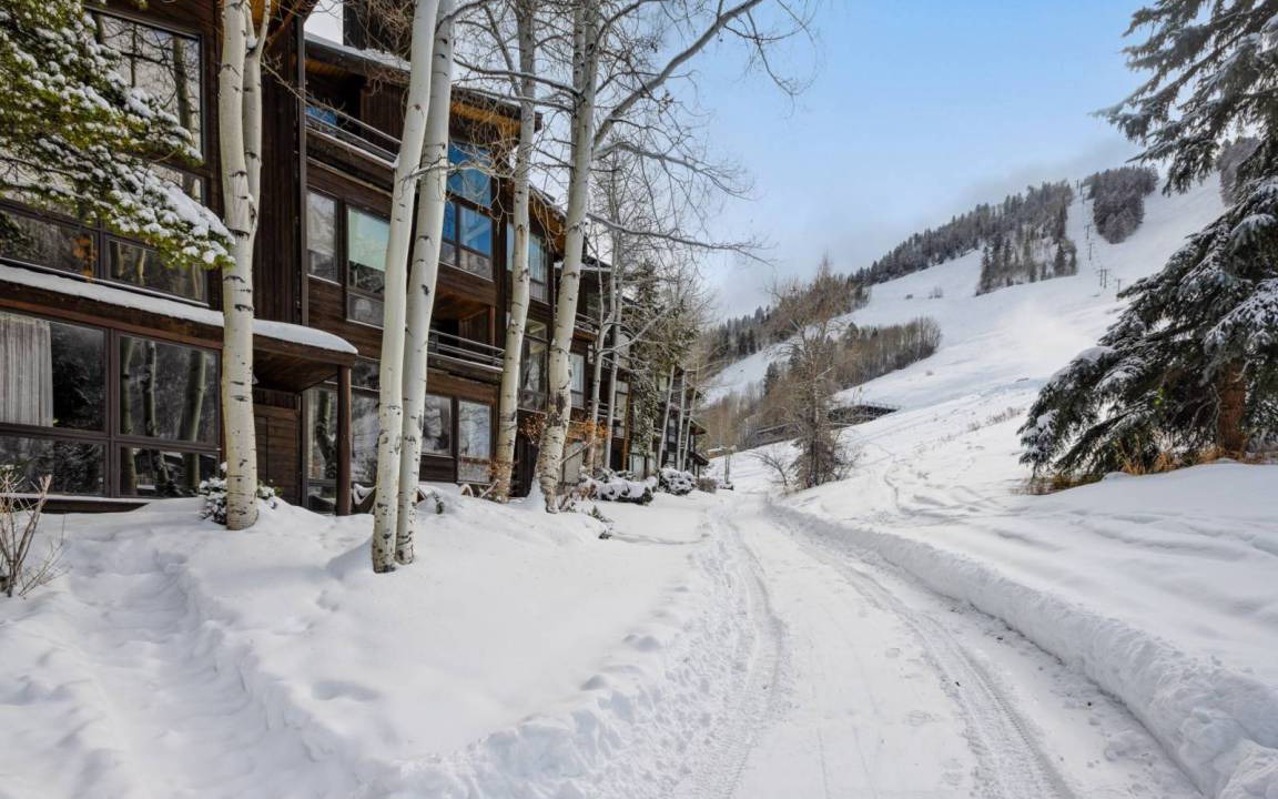 Photo of Others in Aspen
