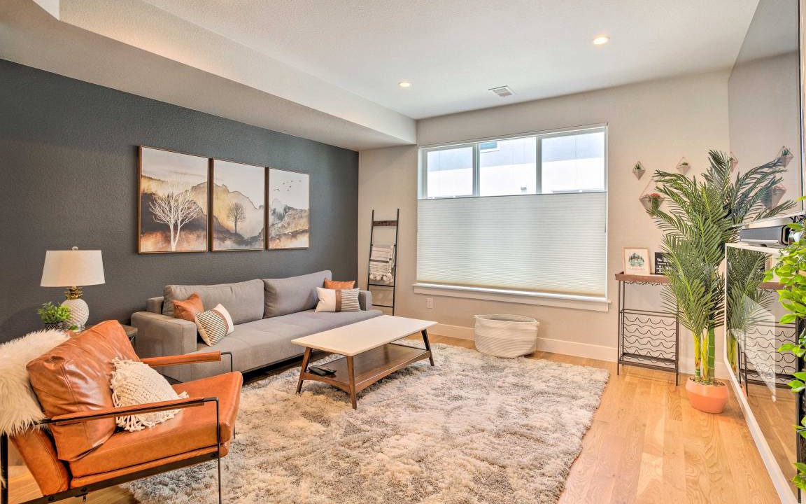 Photo of Livingroom in West Colfax