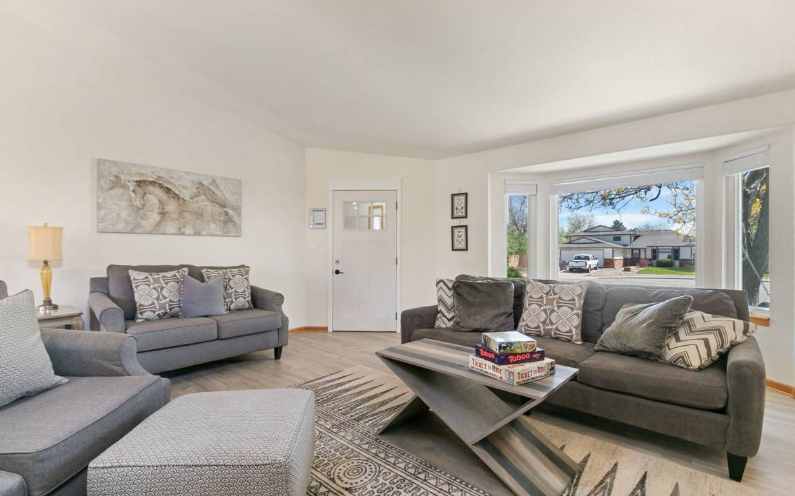 Photo of Livingroom in Loveland