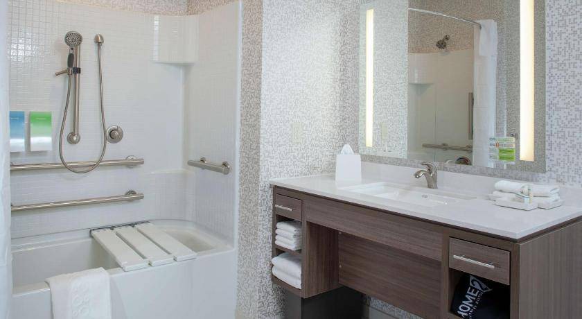 Photo of Bathroom in Centennial