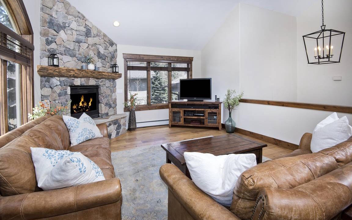 Photo of Livingroom in Vail