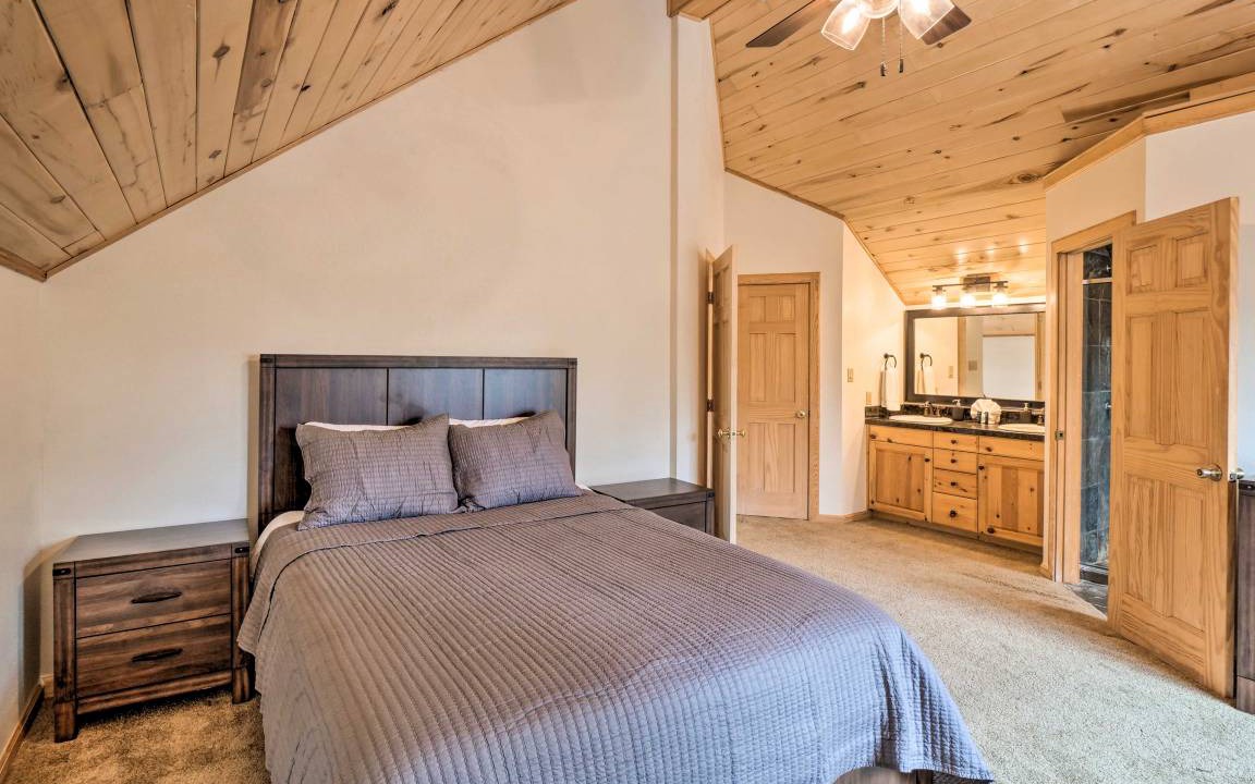 Photo of Bedroom in Leadville North