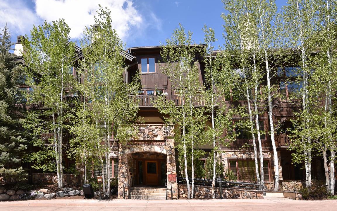 Photo of Buildings in Edwards