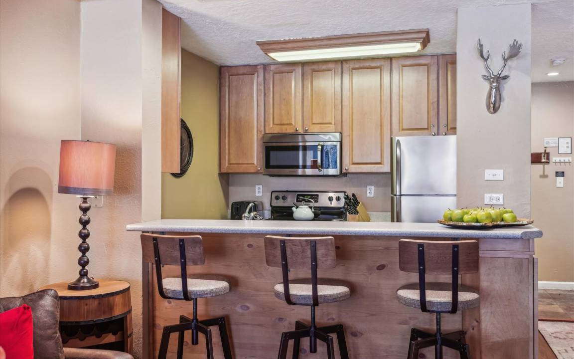 Photo of Kitchen in Peak 9