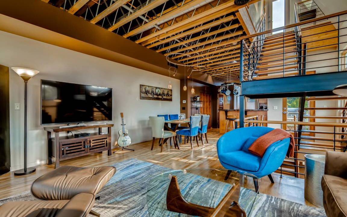 Photo of Livingroom in Martinez Park