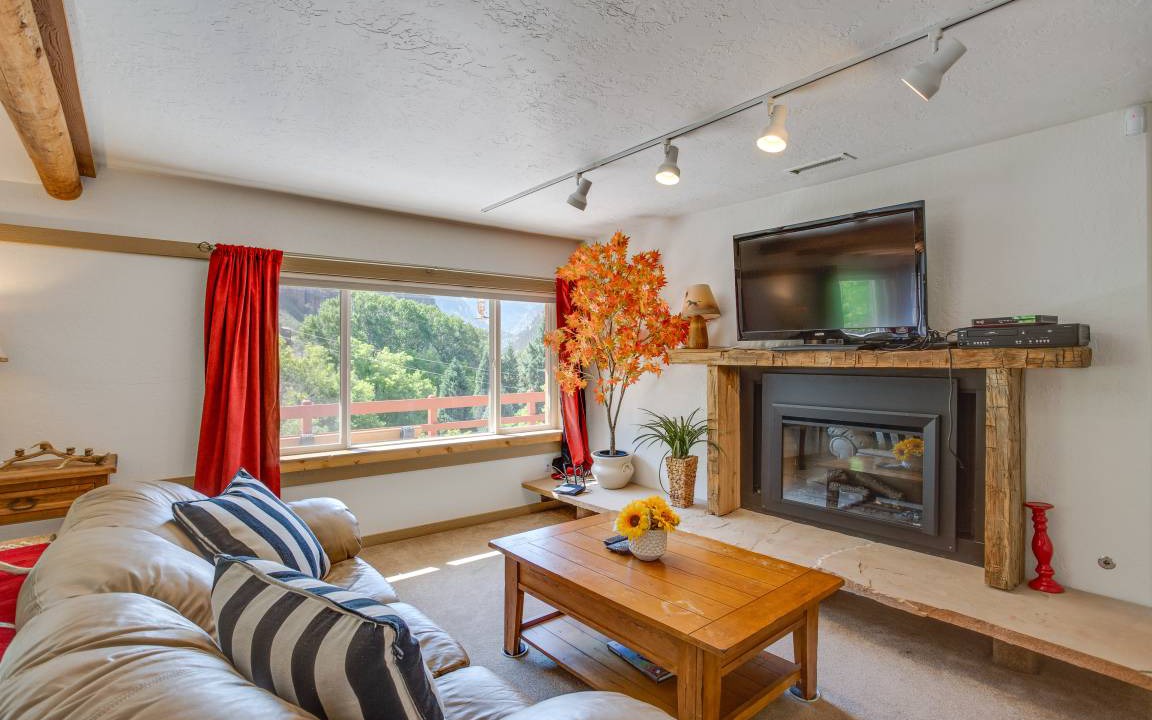 Photo of Livingroom in Ridgway