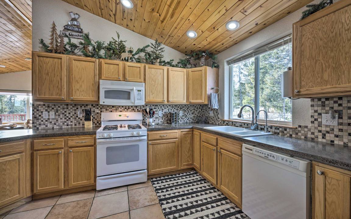 Photo of Kitchen in Woodland Park