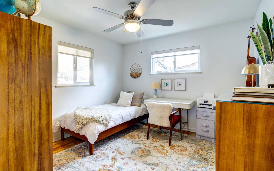 Photo of Bedroom in Northeast Park Hill