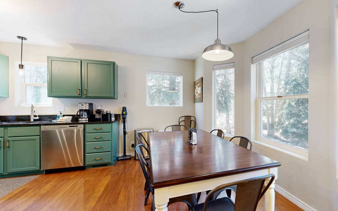 Photo of Kitchen in Edwards
