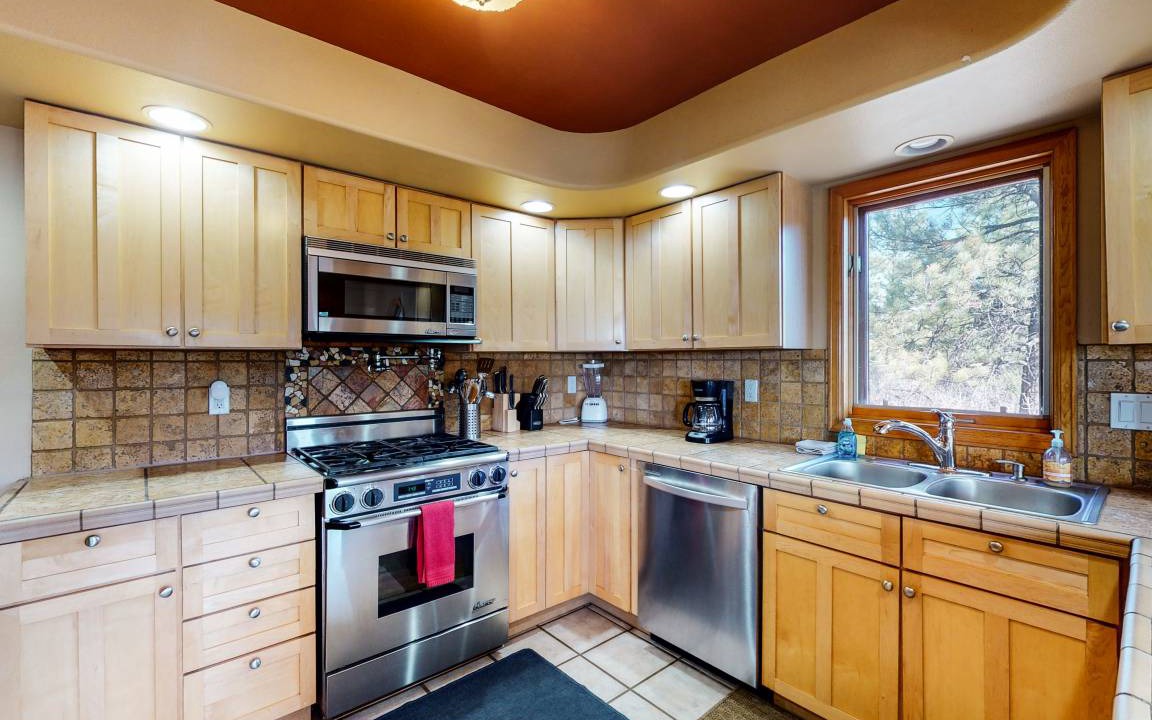 Photo of Kitchen in Twin Creek Village