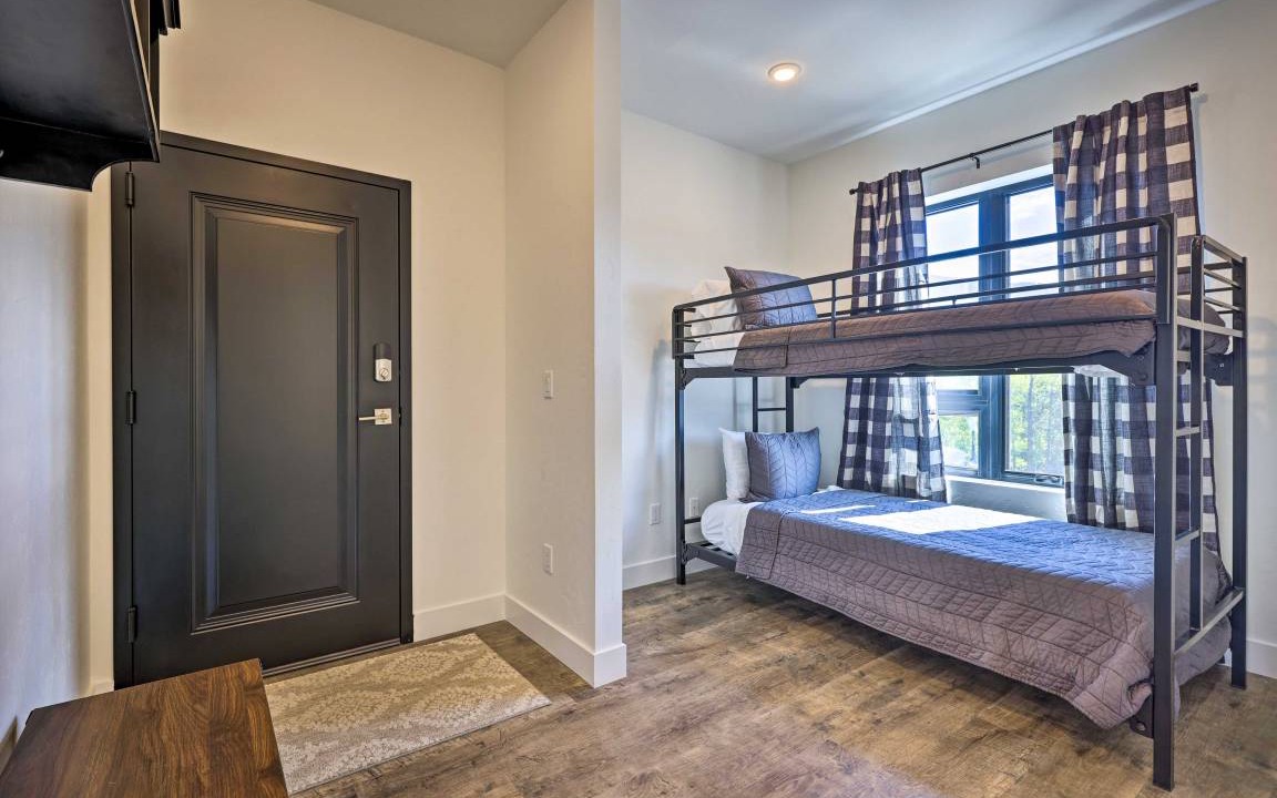 Photo of Bedroom in Willow Grove