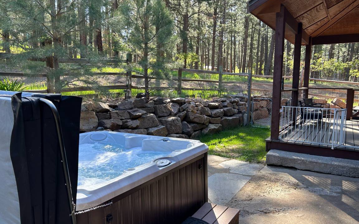 Photo of Patio Balcony in Forest Lakes