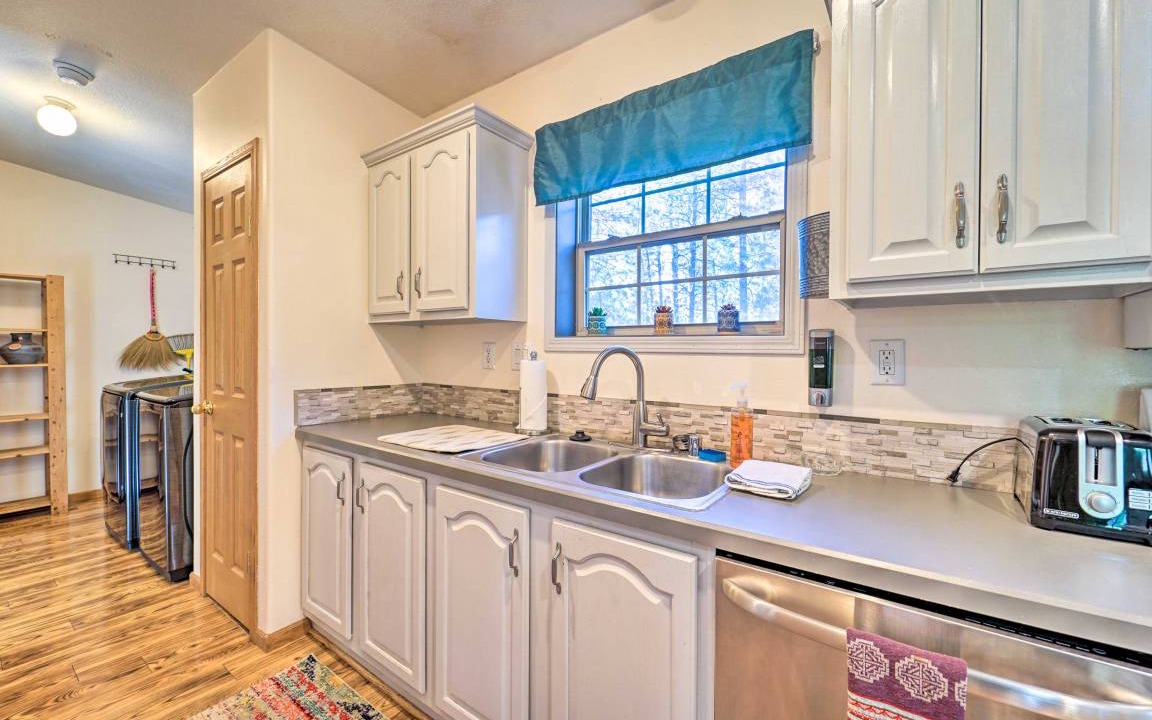Photo of Kitchen in Forest Lakes