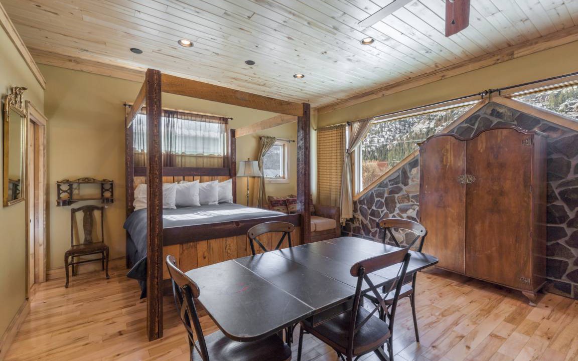 Photo of Livingroom in Ouray