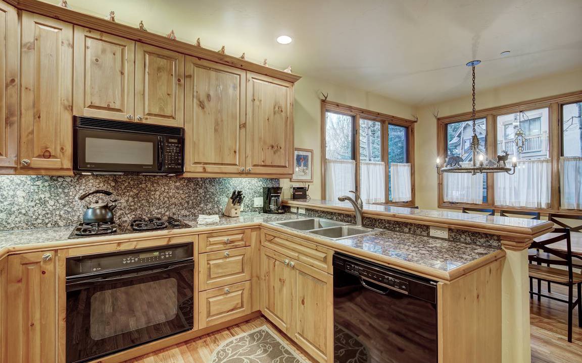 Photo of Kitchen in Edwards