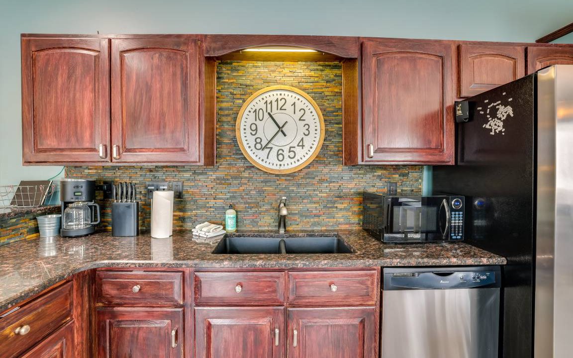 Photo of Kitchen in Grand View Highlands