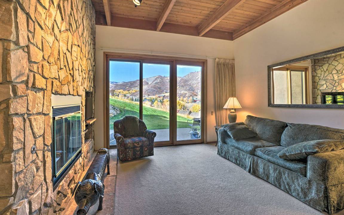 Photo of Livingroom in Snowmass Village