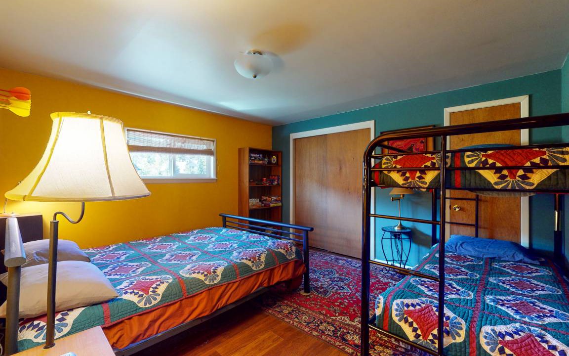 Photo of Bedroom in Ponderosa Pines