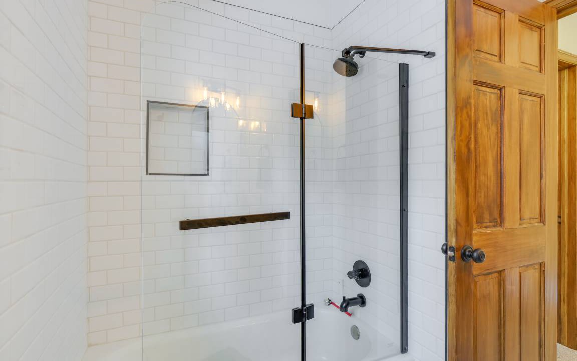 Photo of Bathroom in Quandary Village