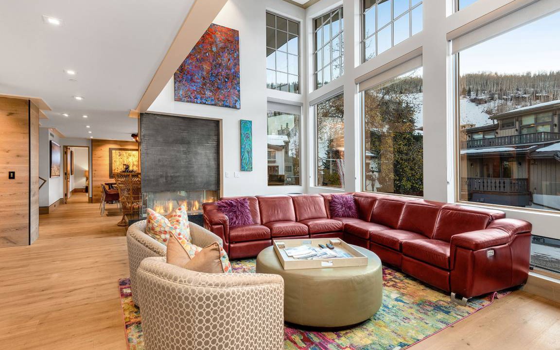 Photo of Livingroom in Vail