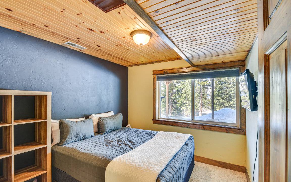Photo of Bedroom in Valley of the Sun
