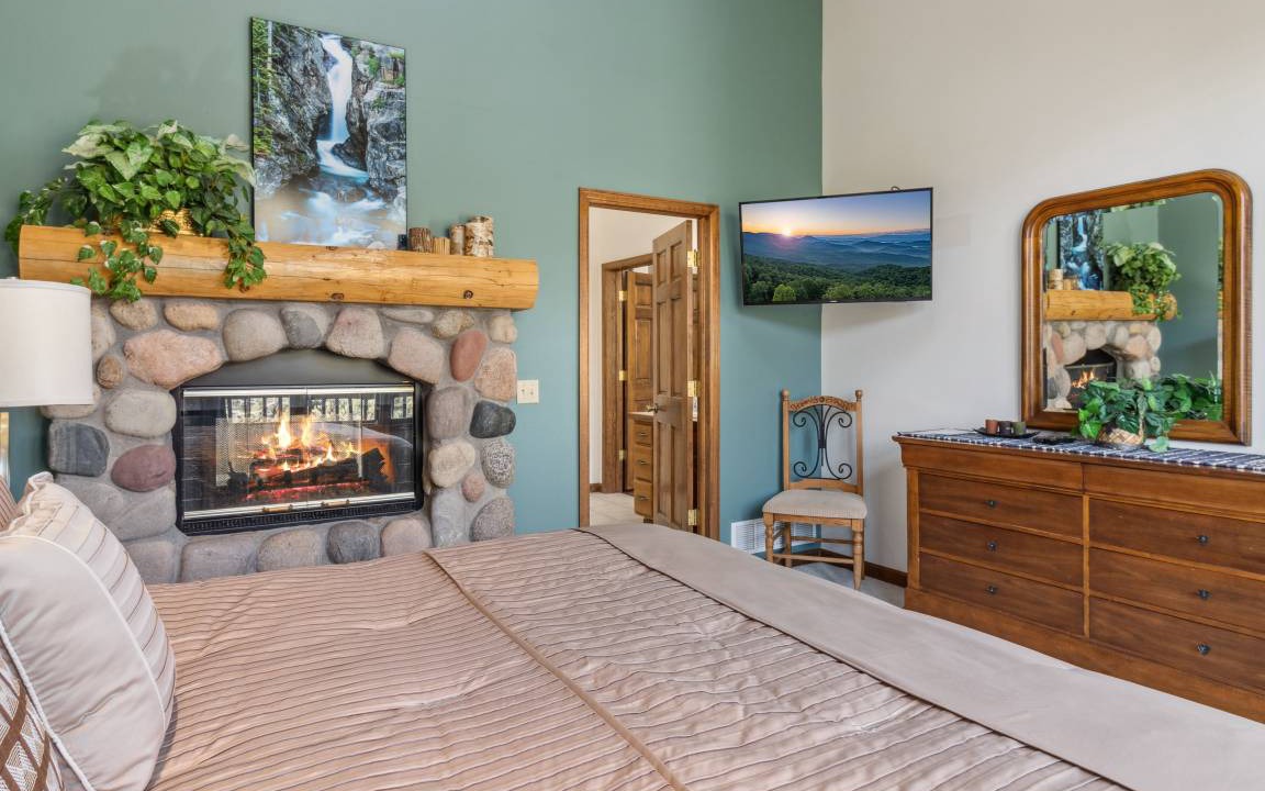 Photo of Bedroom in Aspen Brook