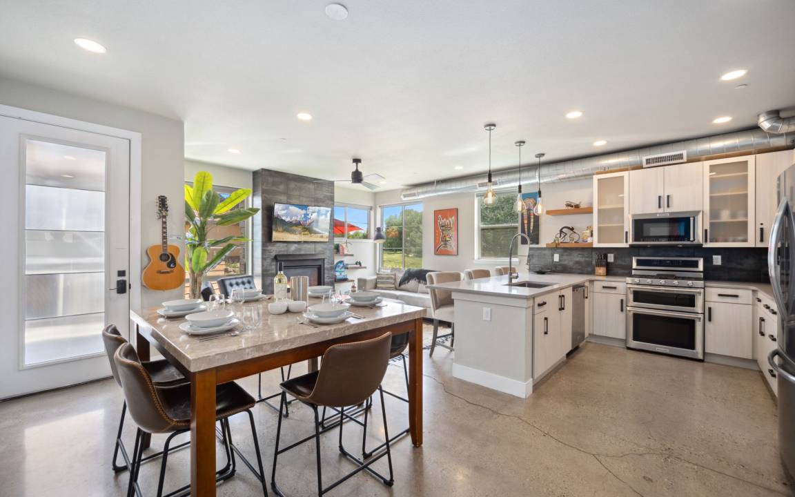 Photo of Kitchen in Old Town North