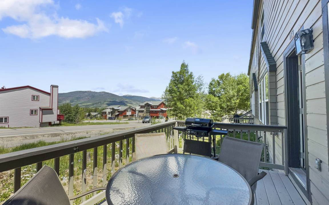 Photo of Patio Balcony in Wildernest