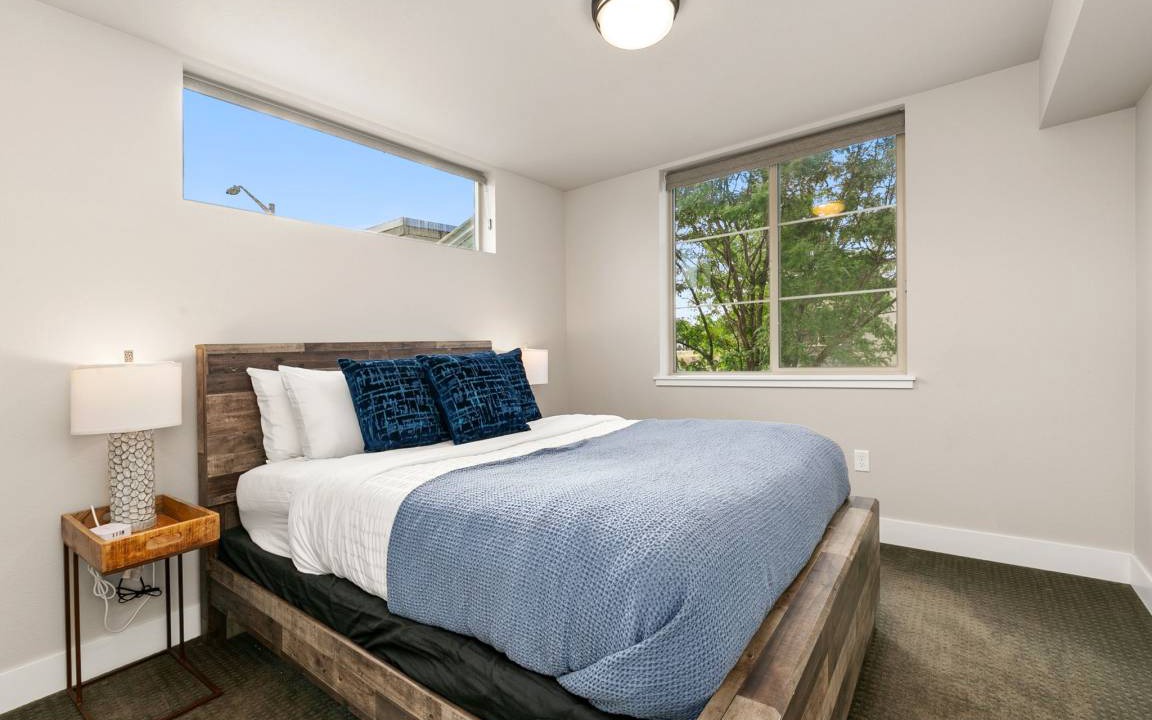 Photo of Bedroom in Old Town North