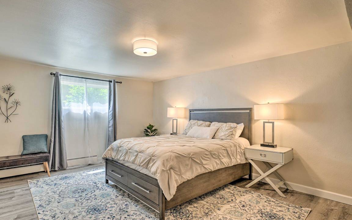 Photo of Bedroom in Skyway