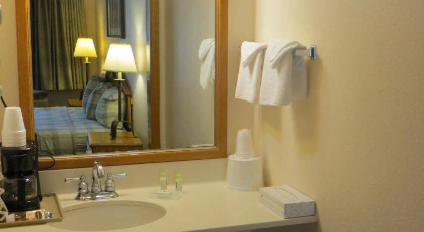 Photo of Bathroom in Manitou Springs
