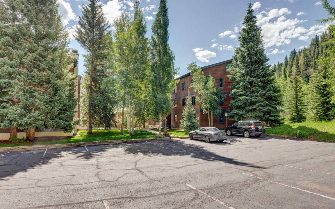 Photo of Others in Vail