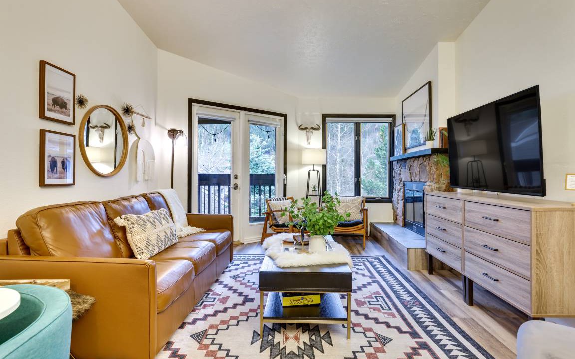 Photo of Livingroom in Copper Mountain Village