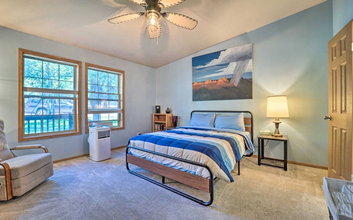 Photo of Bedroom in Forest Lakes
