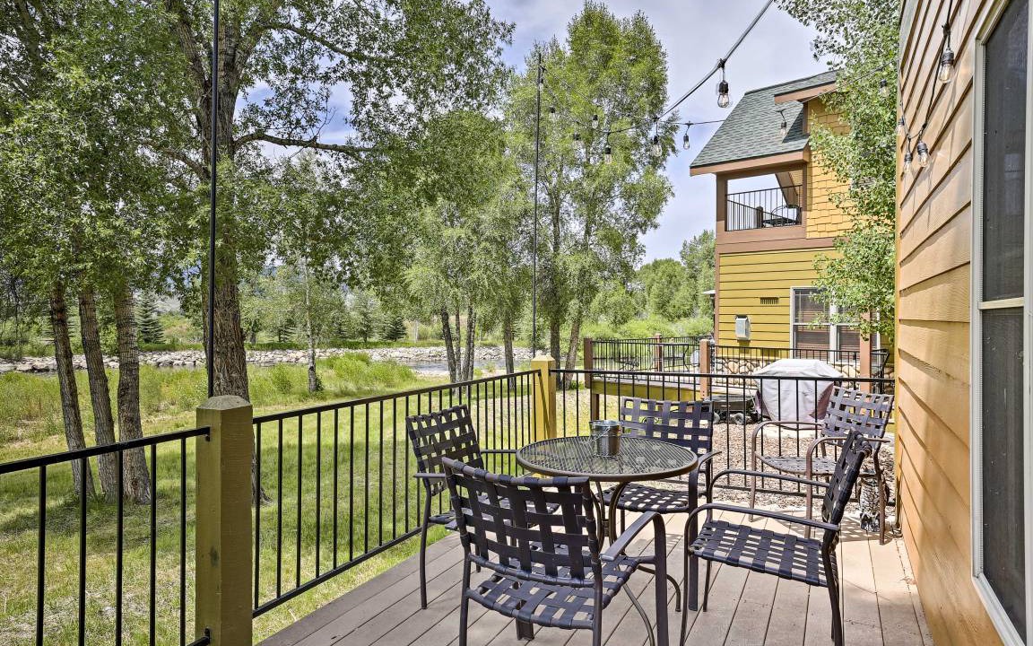 Photo of Patio Balcony in Granby