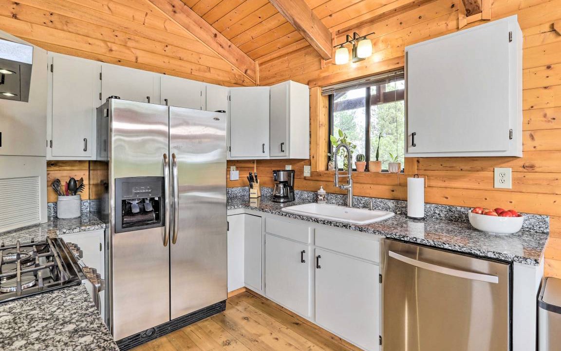 Photo of Kitchen in Twin Creek Village