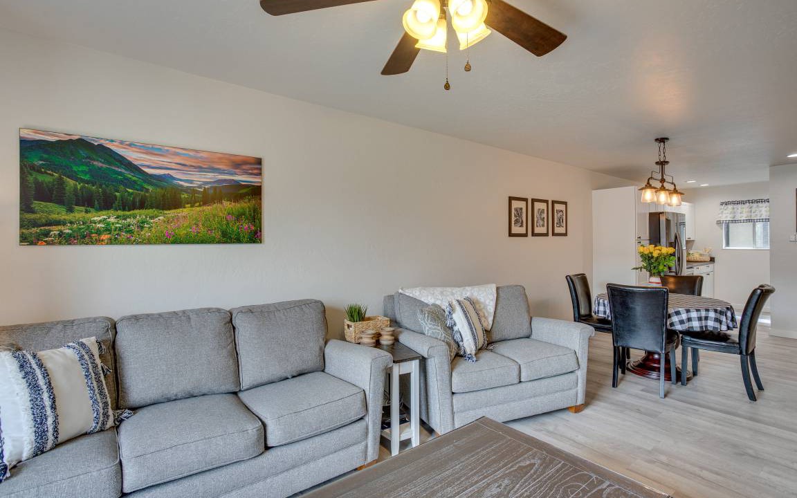Photo of Livingroom in Grand Junction