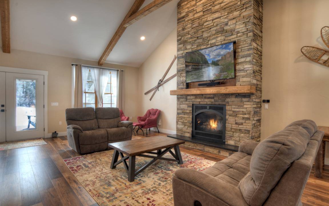 Photo of Livingroom in South Fork