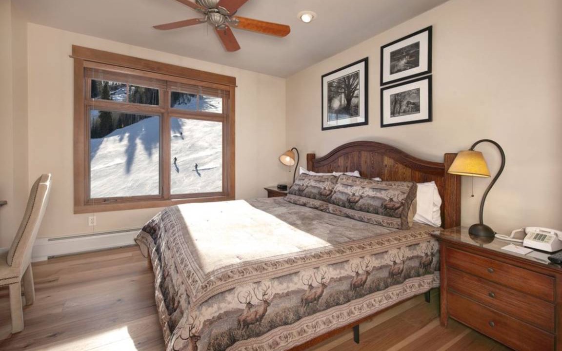 Photo of Bedroom in River Run