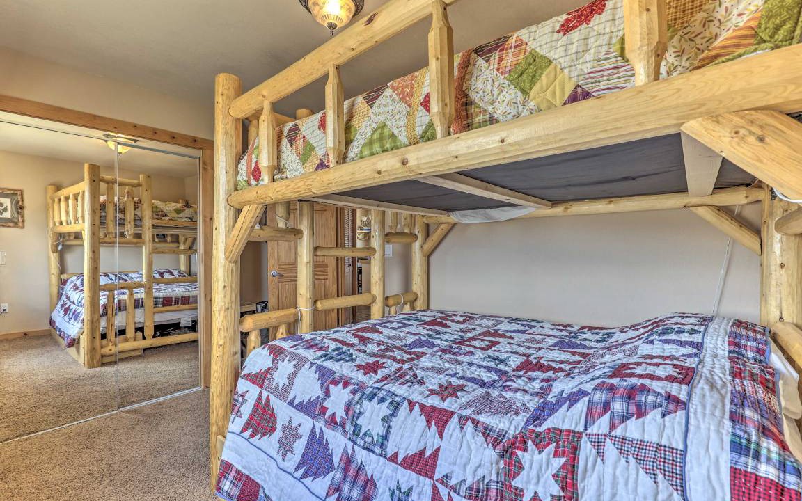 Photo of Bedroom in Warm Springs