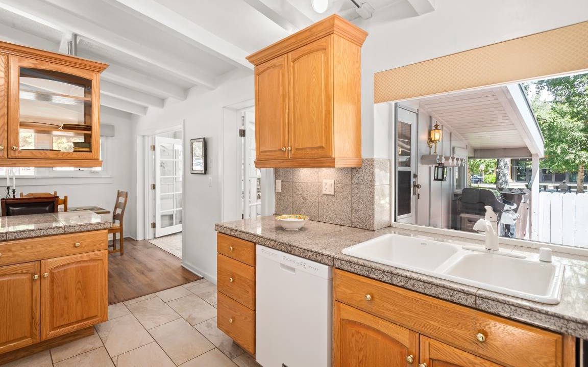 Photo of Kitchen in West End