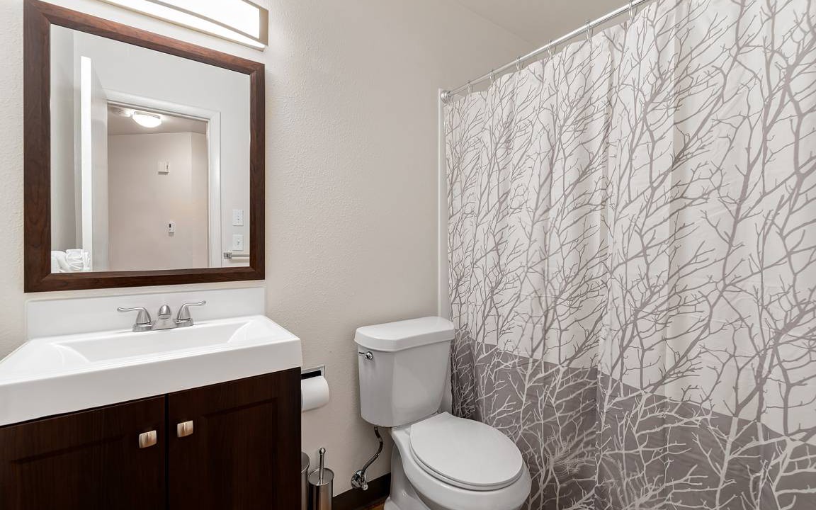 Photo of Bathroom in University Acres