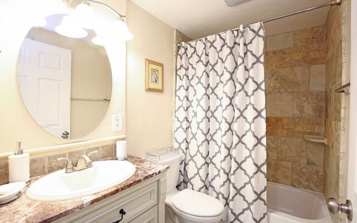 Photo of Bathroom in Gleneagle